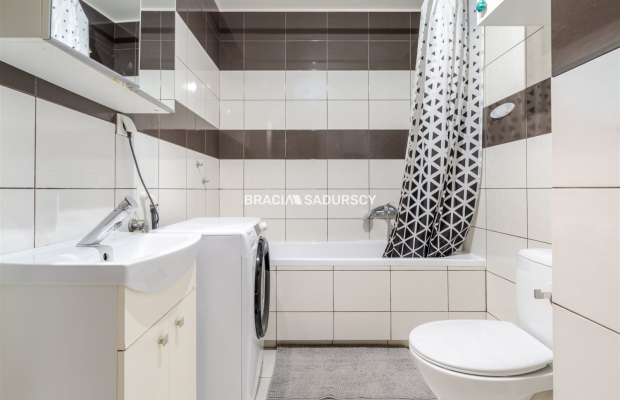 2-pok| 47,13 m²|Wieliczka,przy granicy Krakowa.