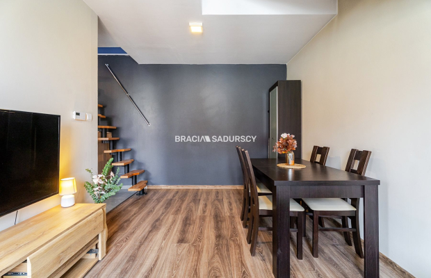 Dwupoziomowe mieszkanie 70 m² w granicy Krakowa