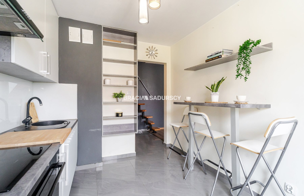 Dwupoziomowe mieszkanie 70 m² w granicy Krakowa