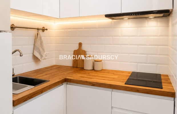 25 m² po generalnym remoncie | Blisko uczelni