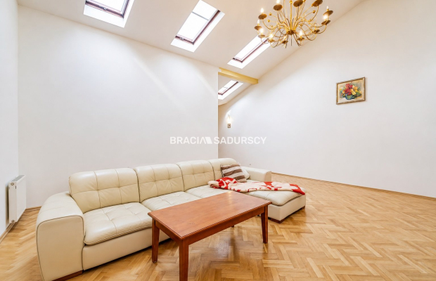 Wyjątkowe 124,78 m² w zabytkowej kamienicy