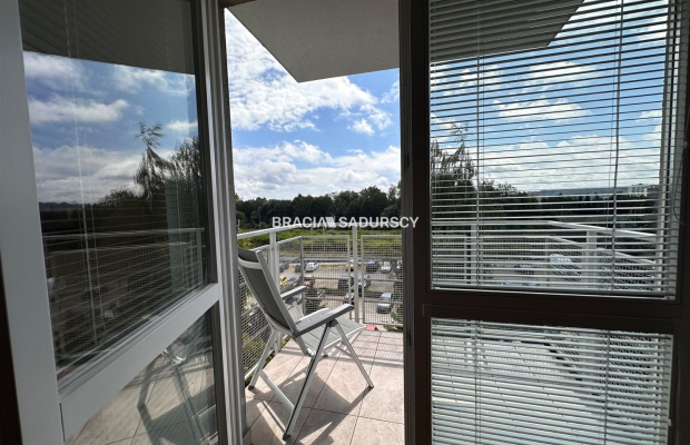 Mieszkanie z widokiem, balkon, winda, garaż