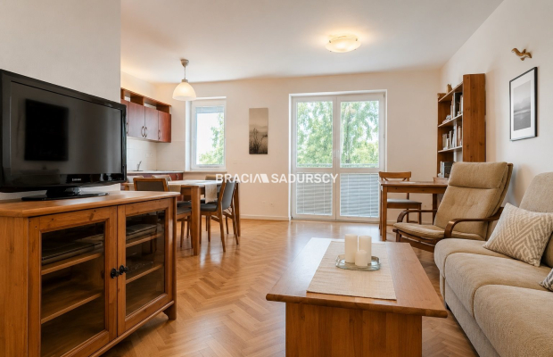 Mieszkanie z widokiem, balkon, winda, garaż