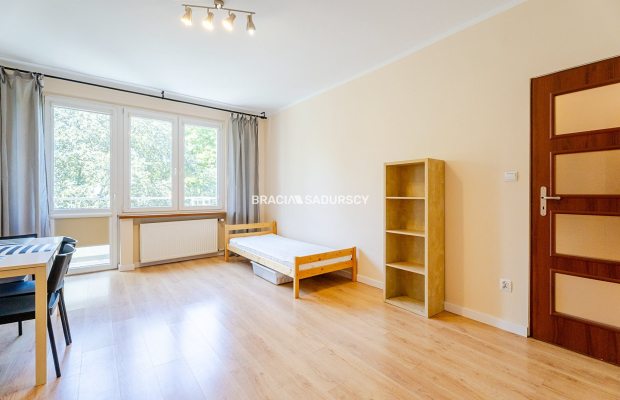 Mieszkanie 2 pokojowe z balkonem w Bronowicach.