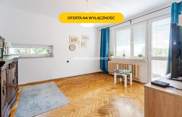 Nowa Huta, os. Spółdzielcze. Mieszkanie 2 pokojowe z osobną kuchnią i balkonem - 51,59 m 2 .  

 Mieszkanie usytuowane na 2 pię