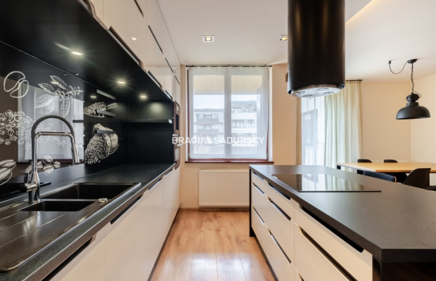 3 pokoje | 77,05 m² | loggia | garaż | Piltza 