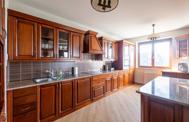 Nowoczesny Apartament w Centrum Krakowa!