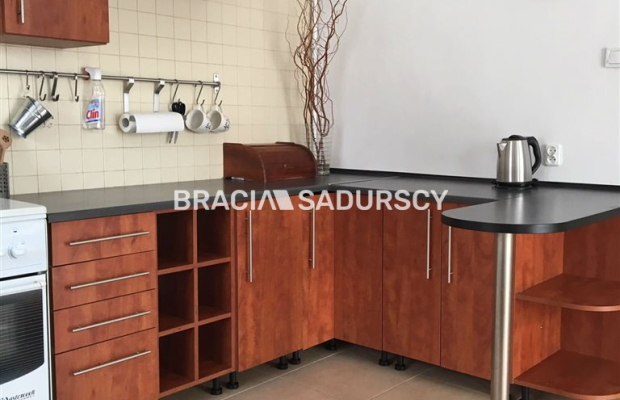 2pok, Armii Krajowej, 57m2, parking w cenie