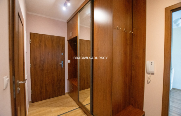 AVIA/ Orlińskiego 2 pokoje, kuchnia balkon wynajem