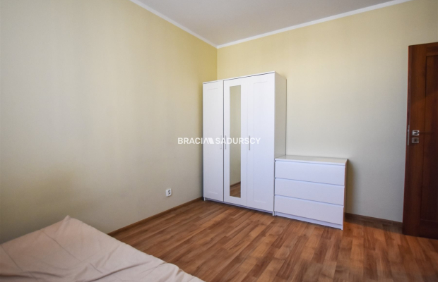 AVIA/ Orlińskiego 2 pokoje, kuchnia balkon wynajem