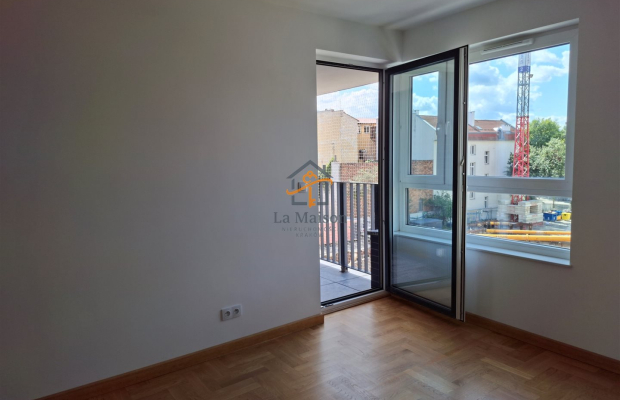 2-pokojowe z balkonem i garażem. Nowy Kleparz.