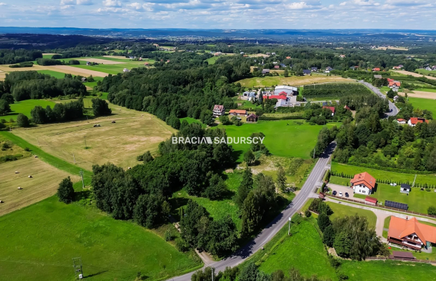 Marcyporęba | 3394 m² | Działka budowlana | Media 