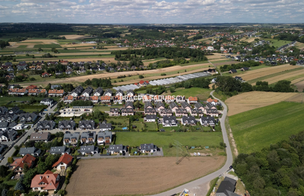 Atrakcyjna działka w Zielonkach | 37arów