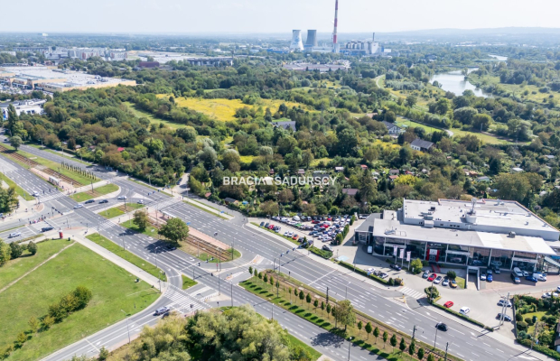 Akademik / Hotel / Biurowiec / Lok. niemieszkalne