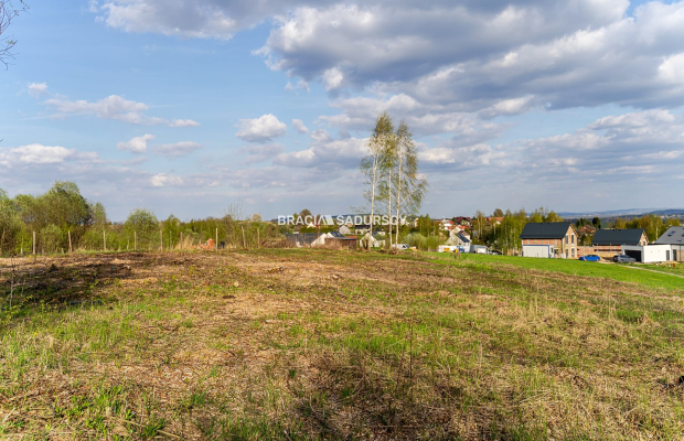 Widokowa działka / wzgórze - las / MPZP