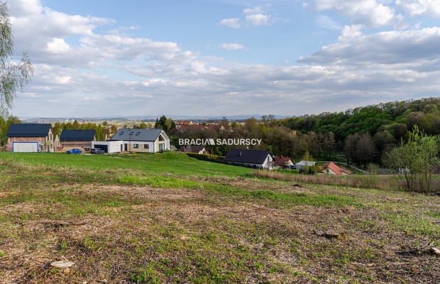 Widokowa działka / wzgórze - las / MPZP