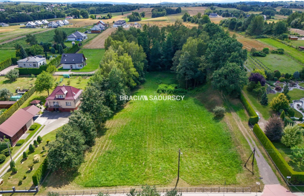 Działka usługowa / MPZP / główna droga krajowa