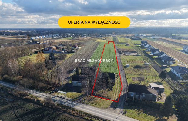 Działka budowlana o pow. 83 arów w Krakowie - Nowej Hucie   
 
Przedmiotem oferty jest działka o nr  301/2    położona w obrębi