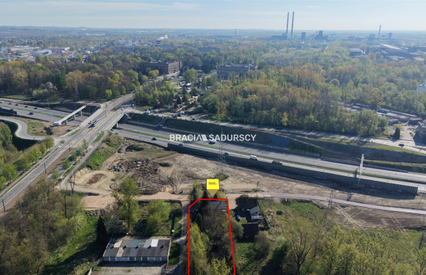 Unikalna okazja! Zamieszkaj nieopodal Zalewu Nowohuckiego - Dom z ogromnym potencjałem w sercu zielonej oazy Krakowa   

  Marz