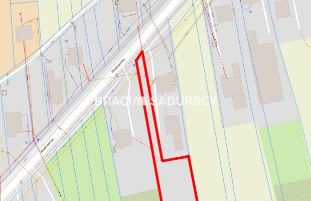 Działka z projektem na 5 bliźniaków 