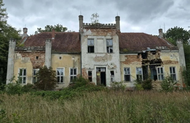 Zabytkowy zespół pałacowo-parkowy z wyjątkowym potencjałem inwestycja