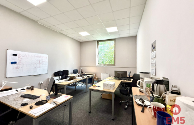 *** HALA MAGAZYNOWA *** POWIERZCHNIA 300 m2 ***