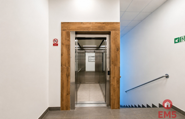 Lokal użytkowy 200 m2. Fitness, zajęcia ruchowe.