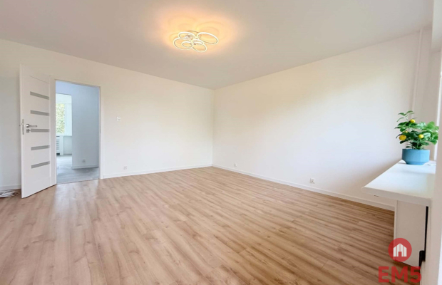 Idealne 2 pokoje 1 piętro 51m2