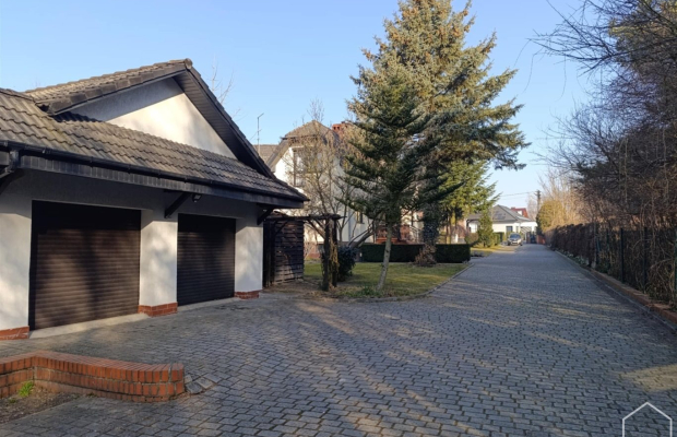 Komfortowy dom wolnostojący przy ul.Borówkowej 
