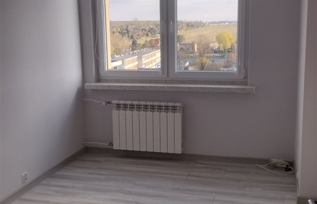 2-pokojowe mieszkanie z balkonem os.Sikornik 
