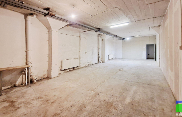 Górna - ogrzewany magazyn o pow. 200 m2
