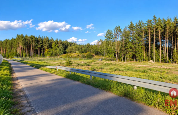 Plac 4500 m2 przy DK 8