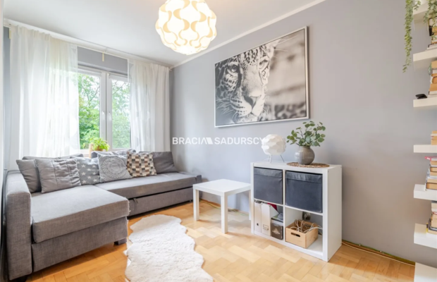 Duże mieszknie 3 sypialnie salon balkon