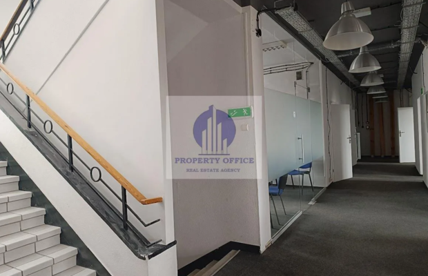 Ochota: lokal biurowy na 300m2 do wynajęcia