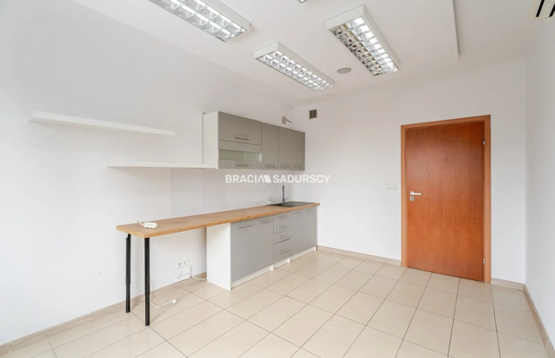 Przestronny lokal usługowy 270 m² – Zakopiańska