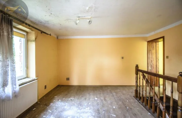 PÓŁ DOMU NA SPRZEDAŻ - 160M2 - DO REMOMTU - WITKÓW