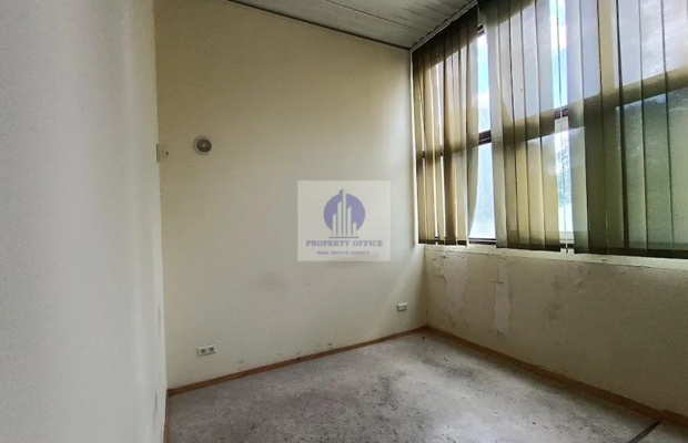 Bielany: magazyn 409 m2 do wynajęcia