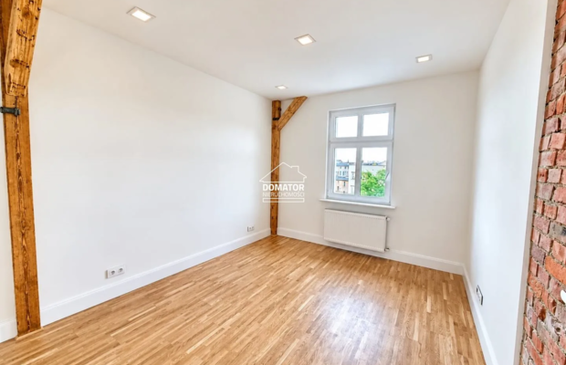 Przestronne Mieszkanie w Śródmieściu | 47,43 m² 
