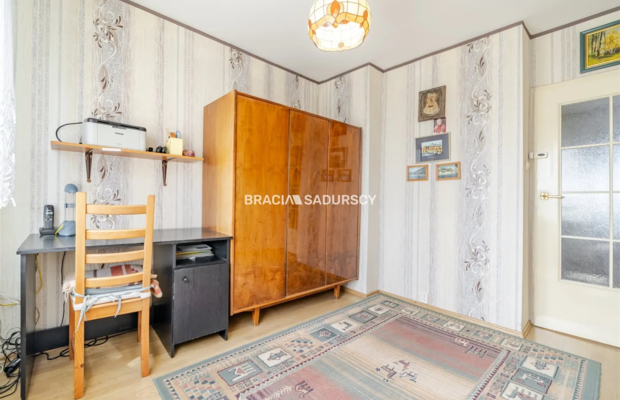 3 pokoje | 45,5 m² | balkon | panoramiczny widok | miejsce postojowe | Kraków, ul. Pachońskiego  

  Cena: 718 900 zł  

 Na sp