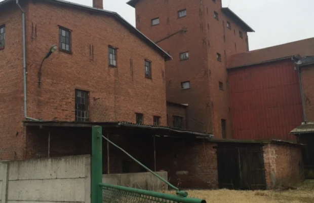 Sprzedam nieczynną gorzelnię w miejscowości Minkowskie 3,7544 ha