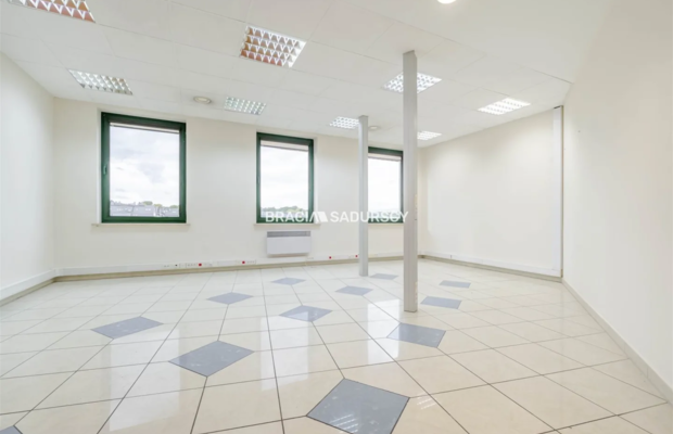 lokal biurowy w biurowcu 155 m2 Prądnik Biały