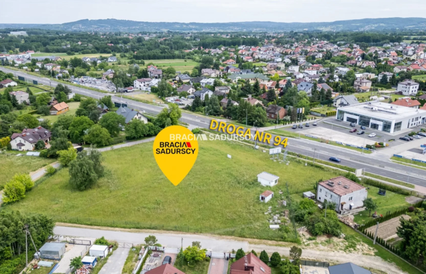 Atrakcyjny teren Tarnów przy drodze 94 