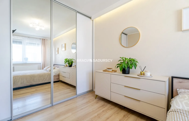 3 pok|wysoki standard|duży balkon|ul. Kantarowicka
