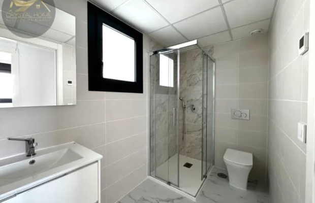 Apartament z widokiem na morze w Punta Prima