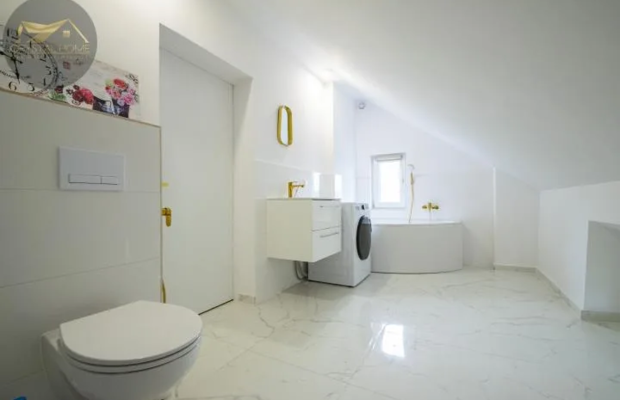 Mieszkanie w kamienicy, 56m2, 2 pokoje