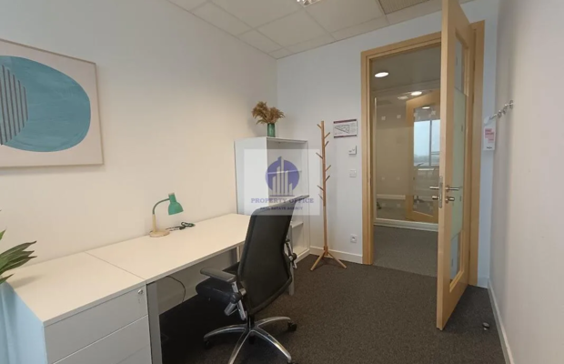 Śródmieście: biurko w coworkingu do wynajęcia