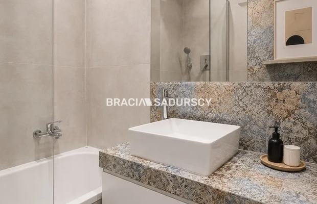 25 m² po generalnym remoncie | Blisko uczelni