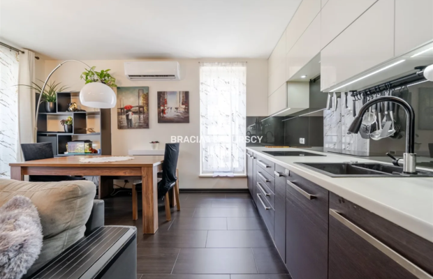 3 POKOJE l 2 BALKONY l 60M2 l WOLA DUCHACKA