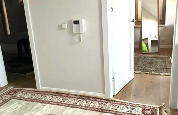 Bliźniak w Nowodworcach wykończony pod klucz