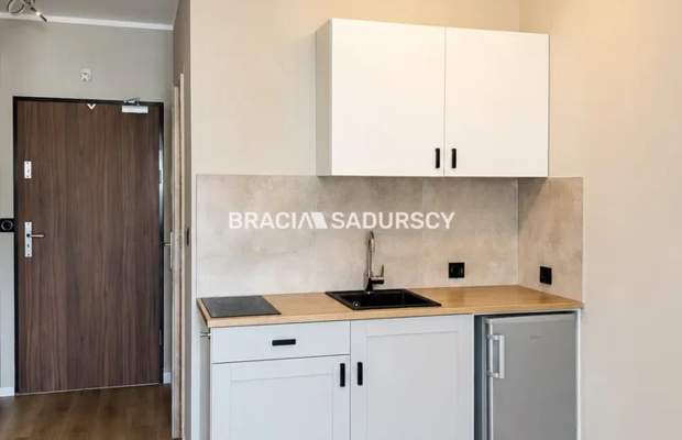 Okazja dla inwestora, Kawalerka 21m2, do wejścia